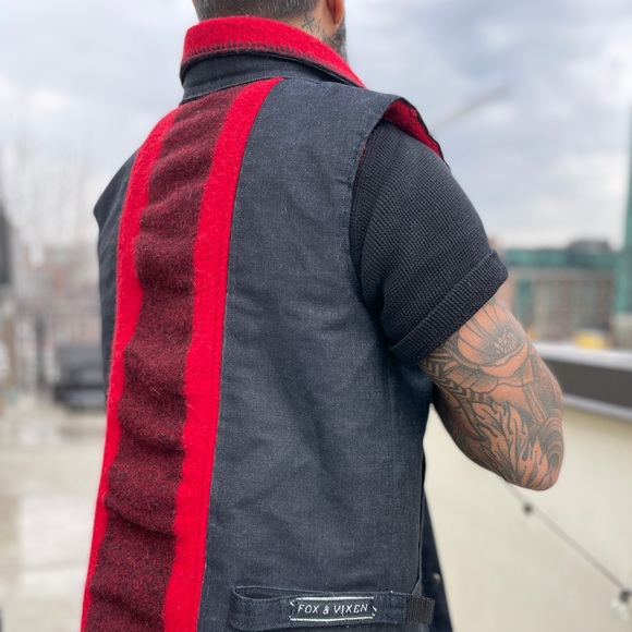 🦊 FOX & VIXEN || HANDMADE VINTAGE || Unisex Blanket-Lined Dead-Stock Denim Vest - Picture 4 of 16